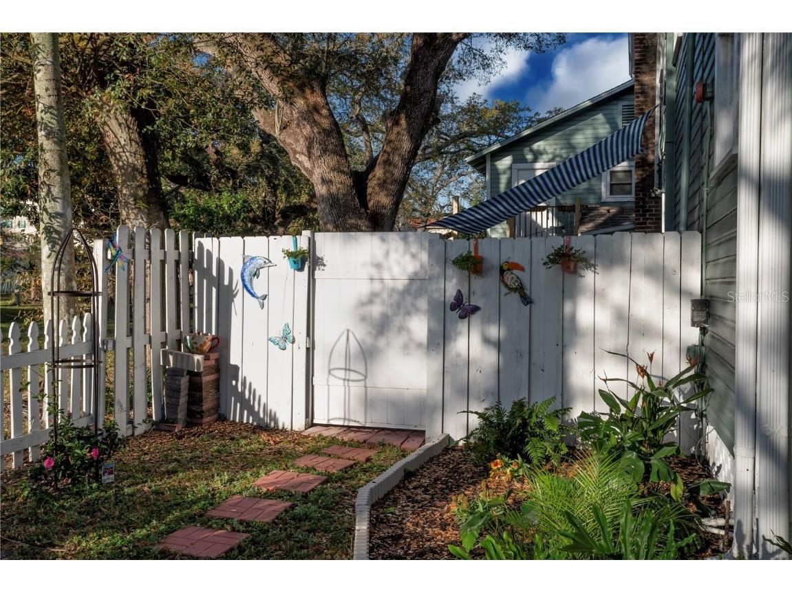 304 15th Street W Bradenton FL 34205 A4671828 image76