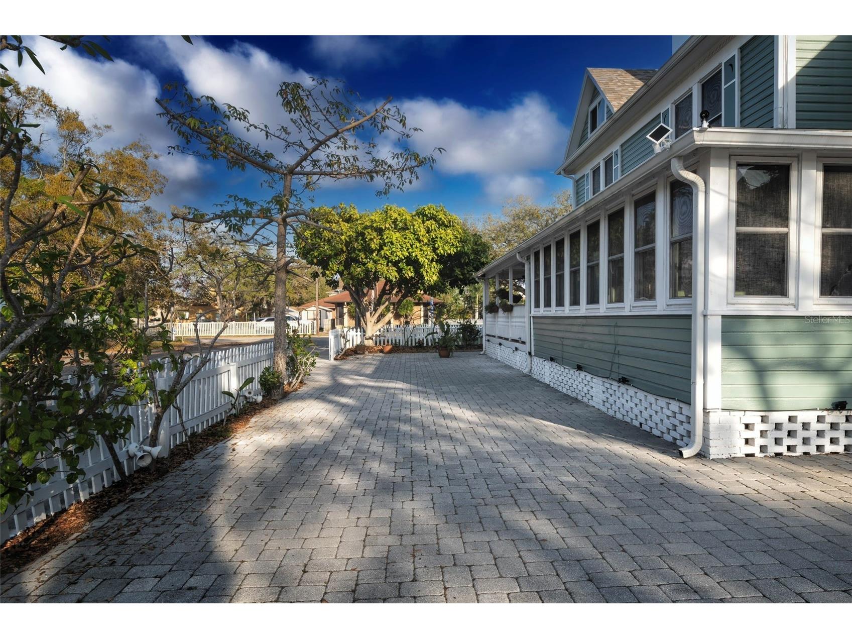 304 15th Street W Bradenton FL 34205 A4682135 image2