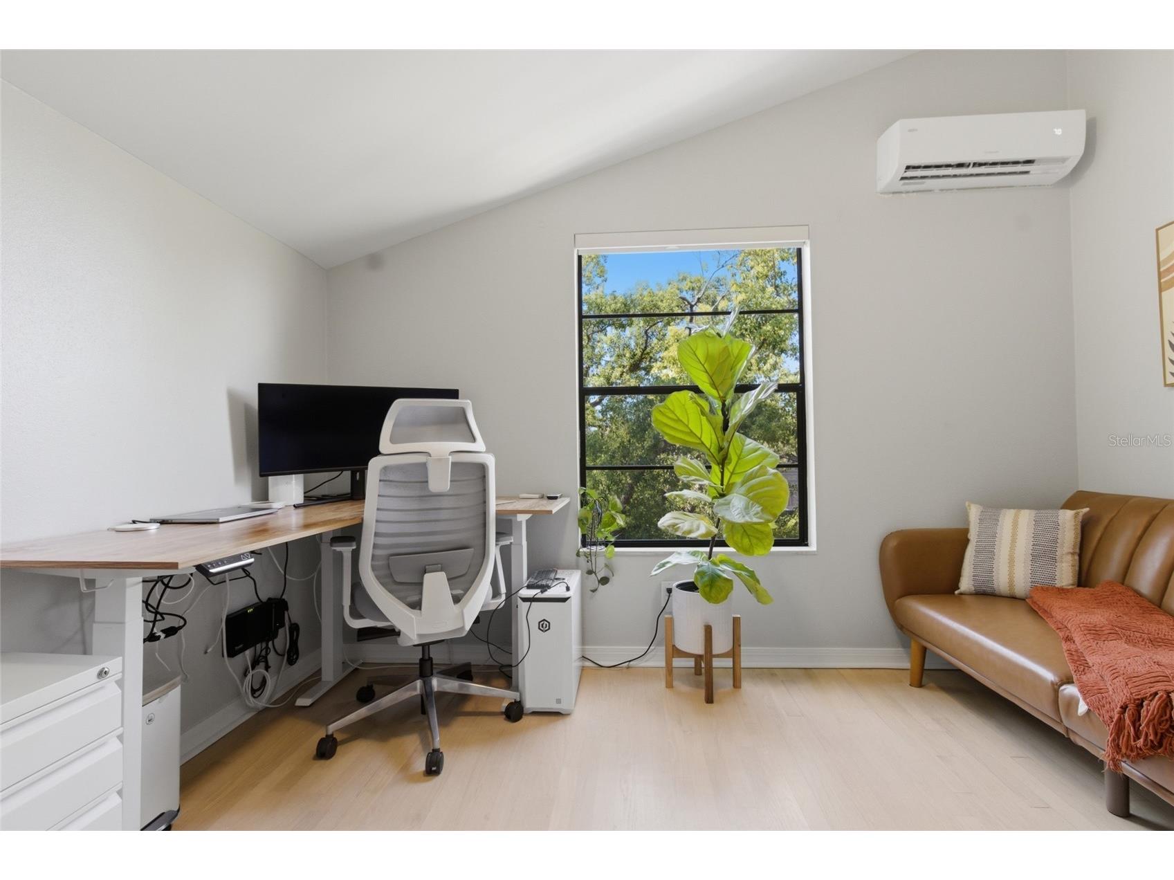 304 16th Avenue N Saint Petersburg FL 33704 TB8515389 image24
