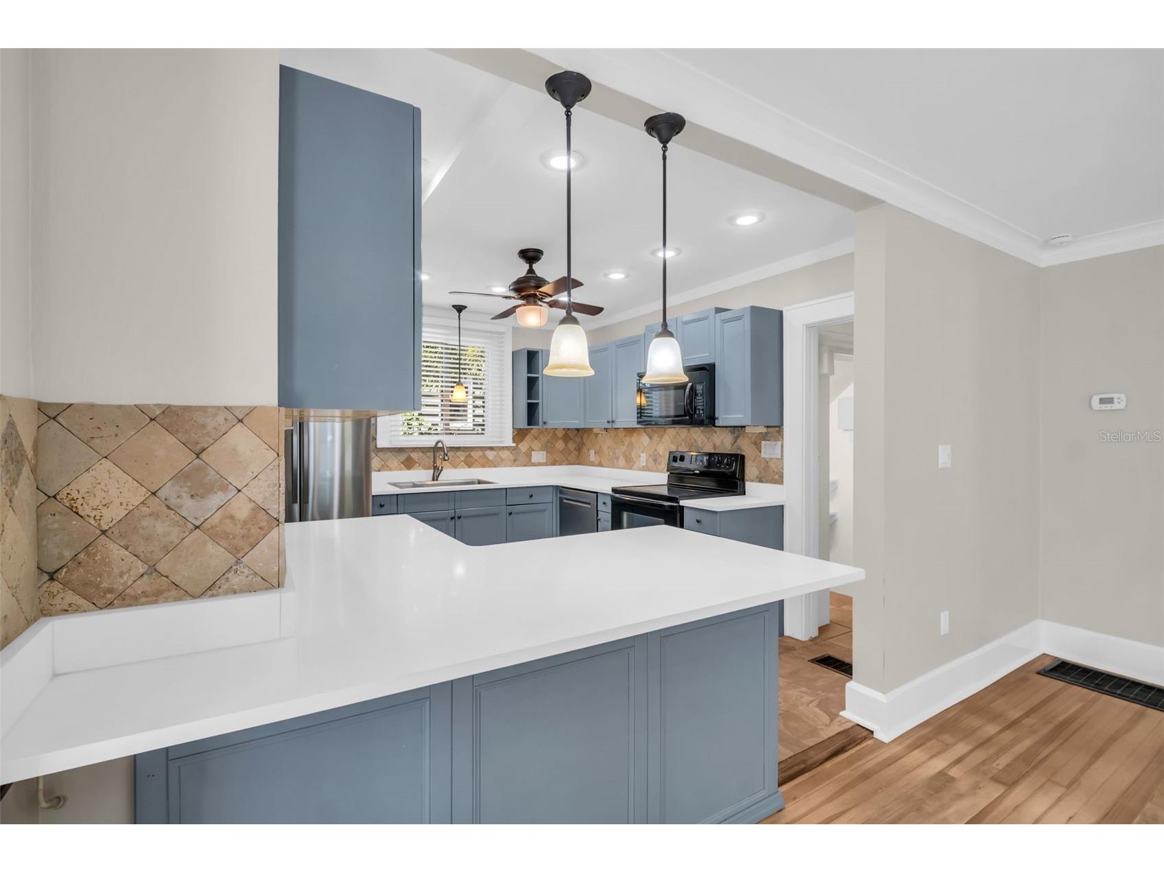 304 21st Avenue N Saint Petersburg FL 33704 TB8420047 image17