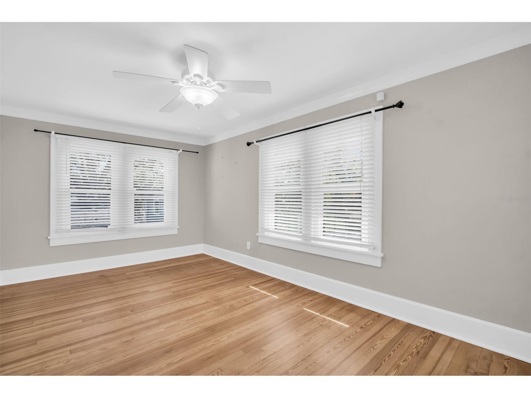 304 21st Avenue N Saint Petersburg FL 33704 TB8420047 image56