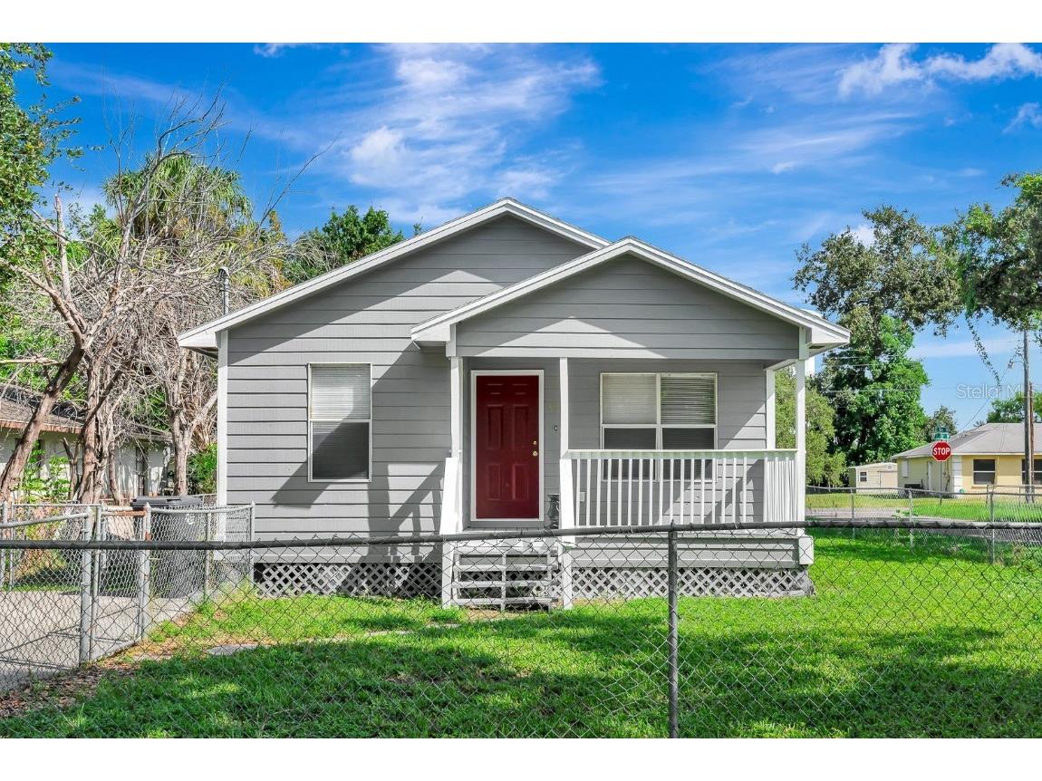 304 21st Street W Palmetto FL 34221 A4665746 image1