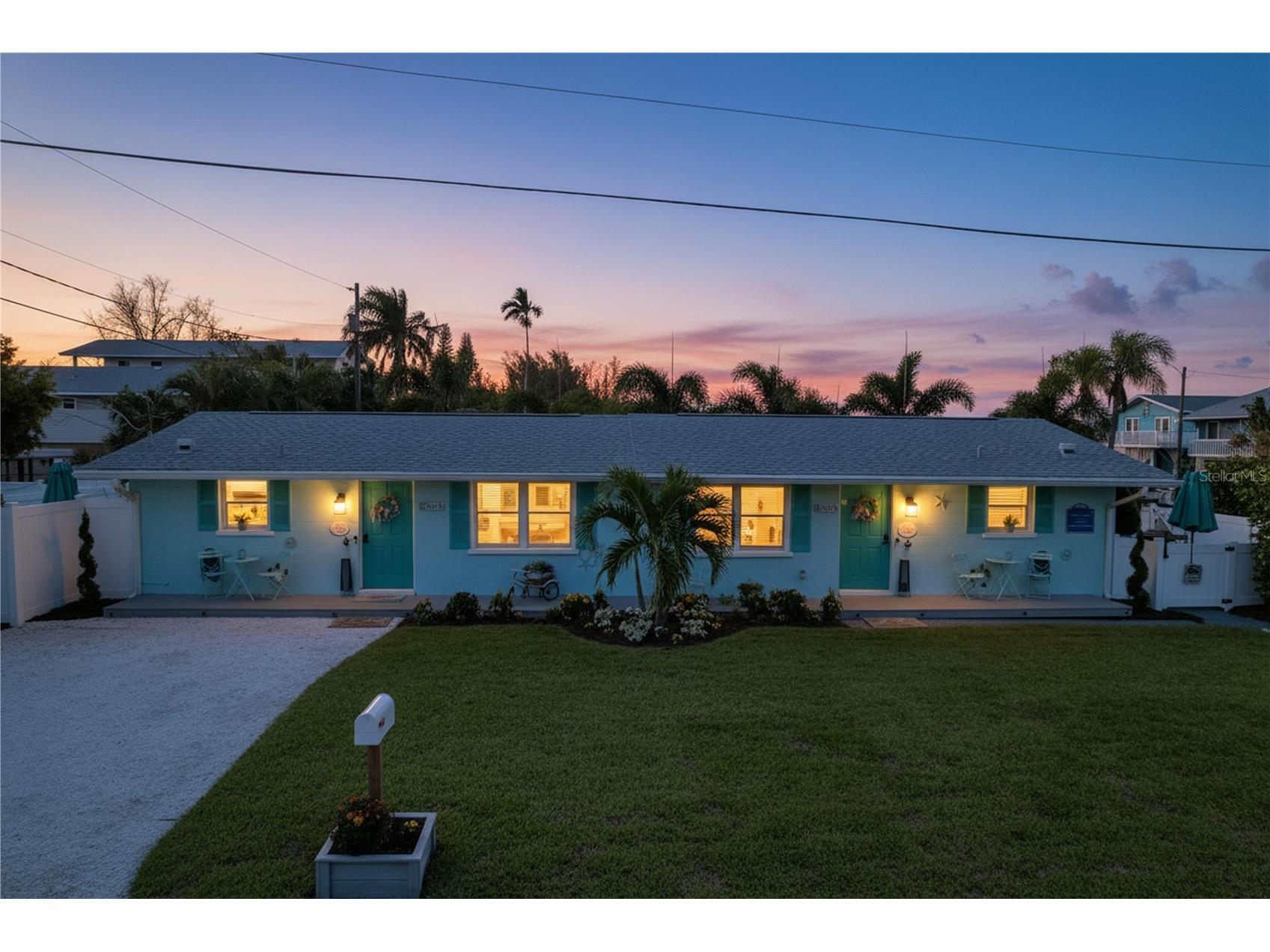 304 29th Street #A Holmes Beach FL 34217 A4679989 image3