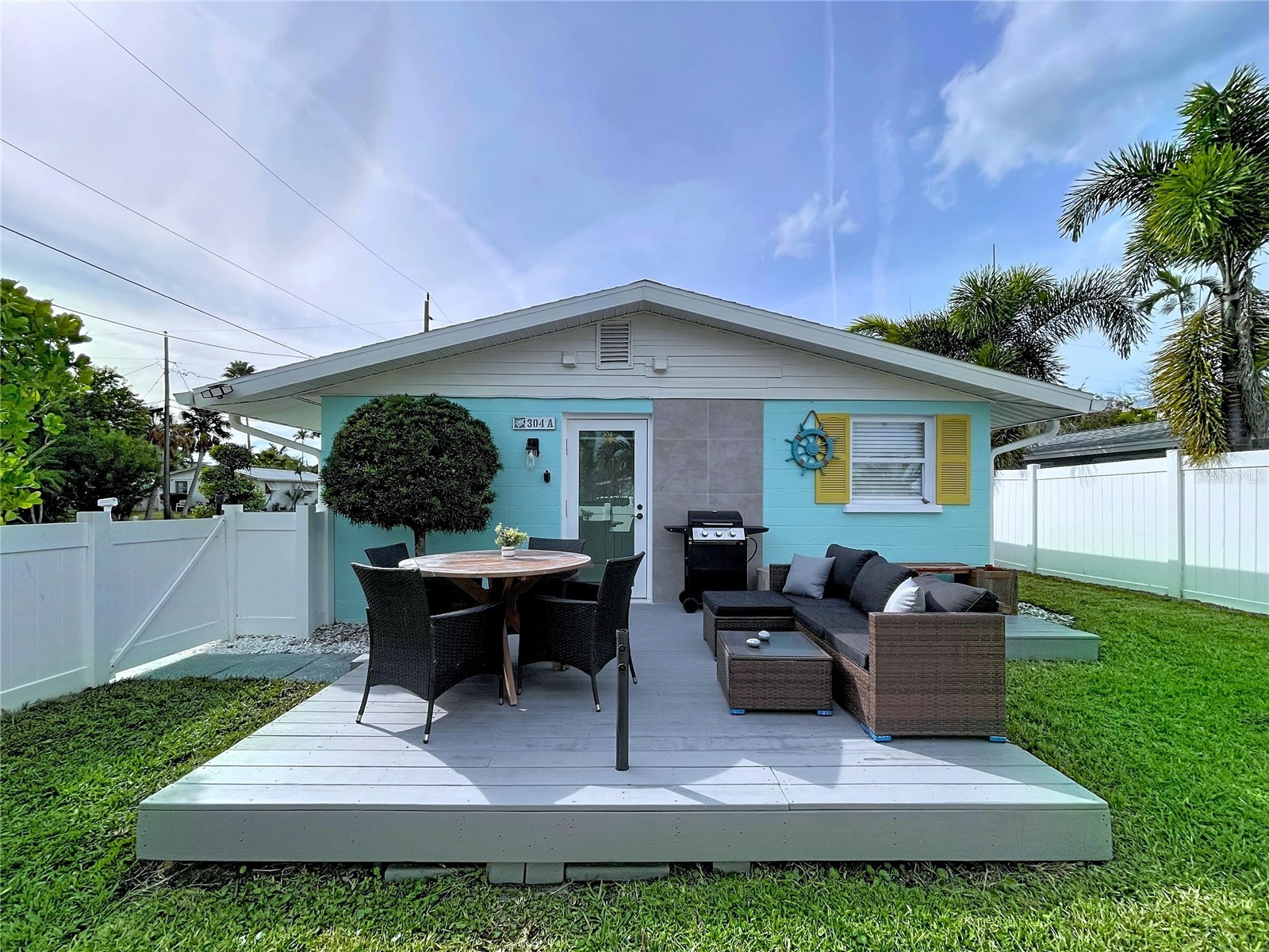 304 29th Street #A Holmes Beach FL 34217 A4679989 image32