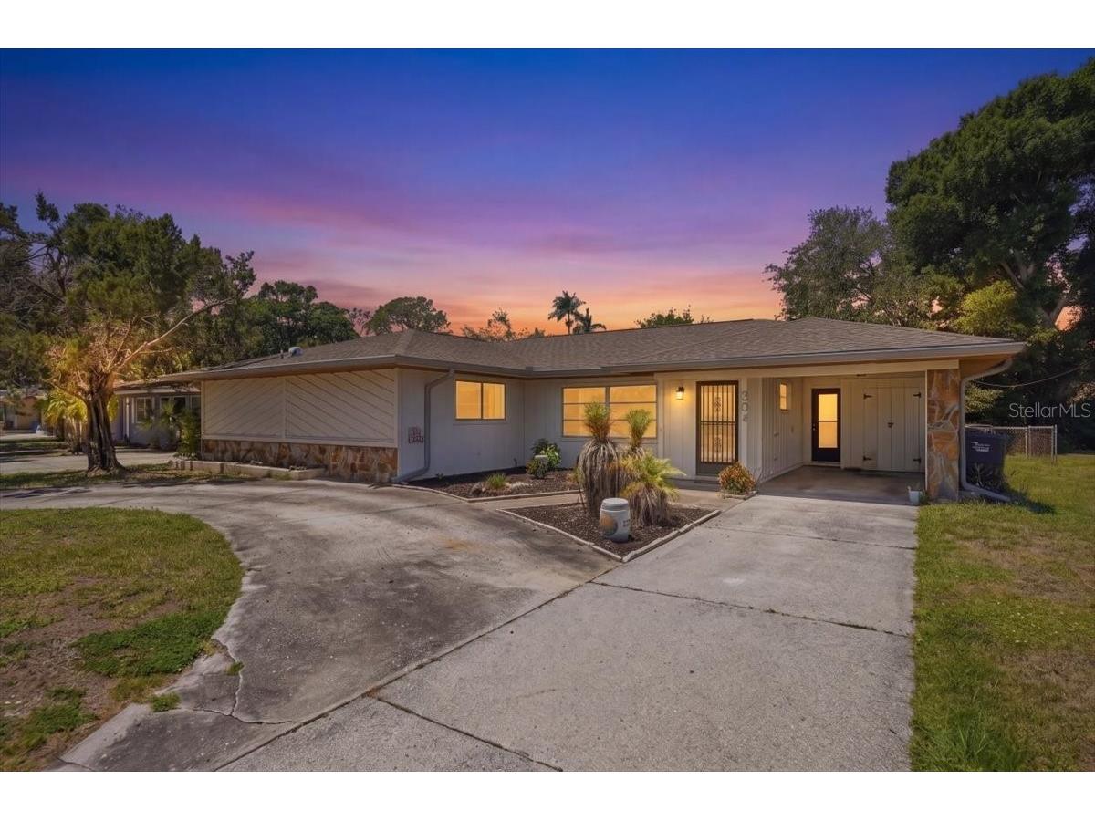 304 42nd Street W Bradenton FL 34209 A4692035 image1