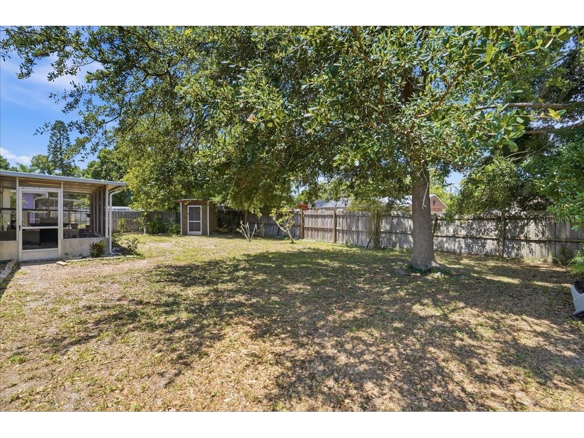 304 42nd Street W Bradenton FL 34209 A4692035 image38