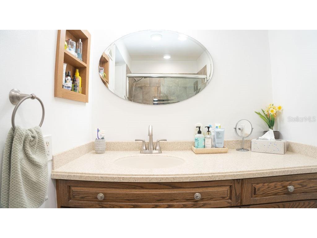 304 46th Avenue Terrace W #216 Bradenton FL 34207 A4674706 image17