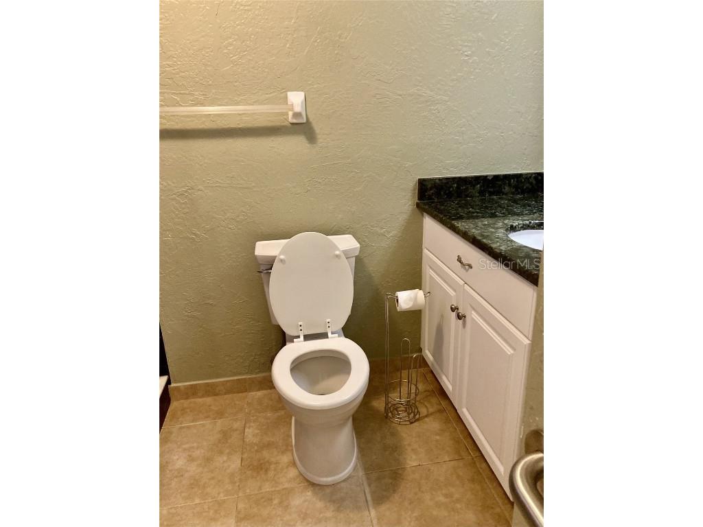 304 47th Avenue Drive W #112 Bradenton FL 34207 A4672709 image14