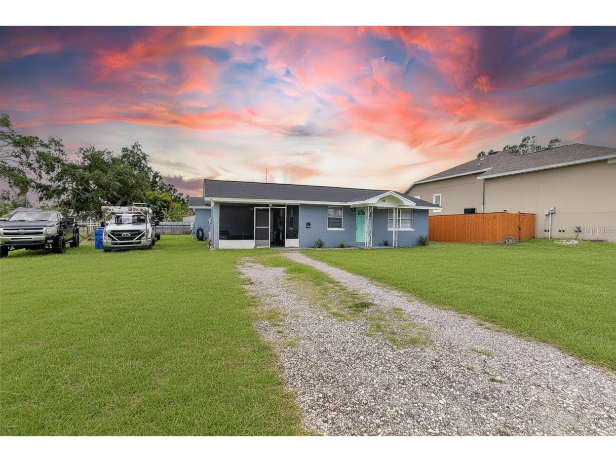 304 4th Avenue NW Ruskin FL 33570 TB8513357 image2