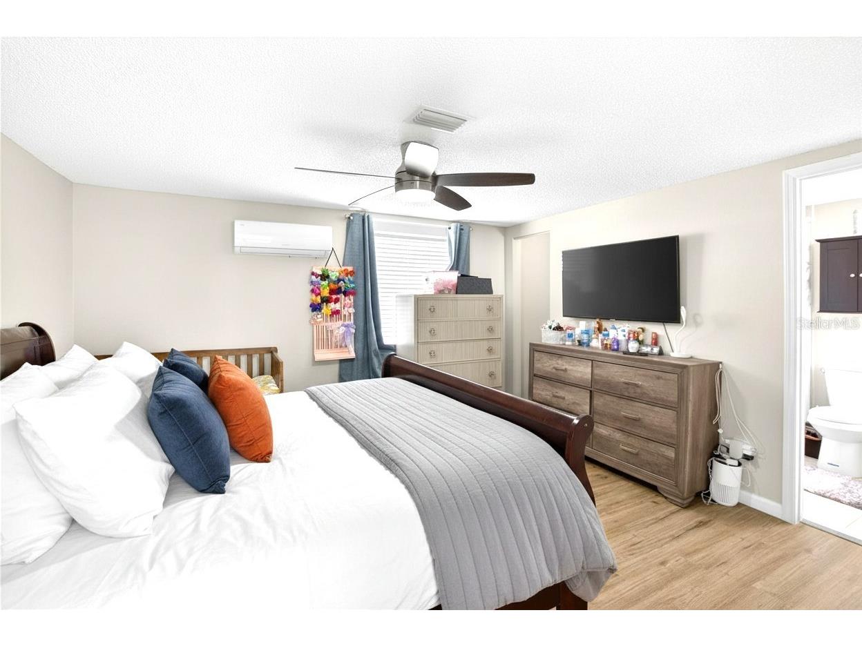 304 4th Avenue NW Ruskin FL 33570 TB8513357 image21