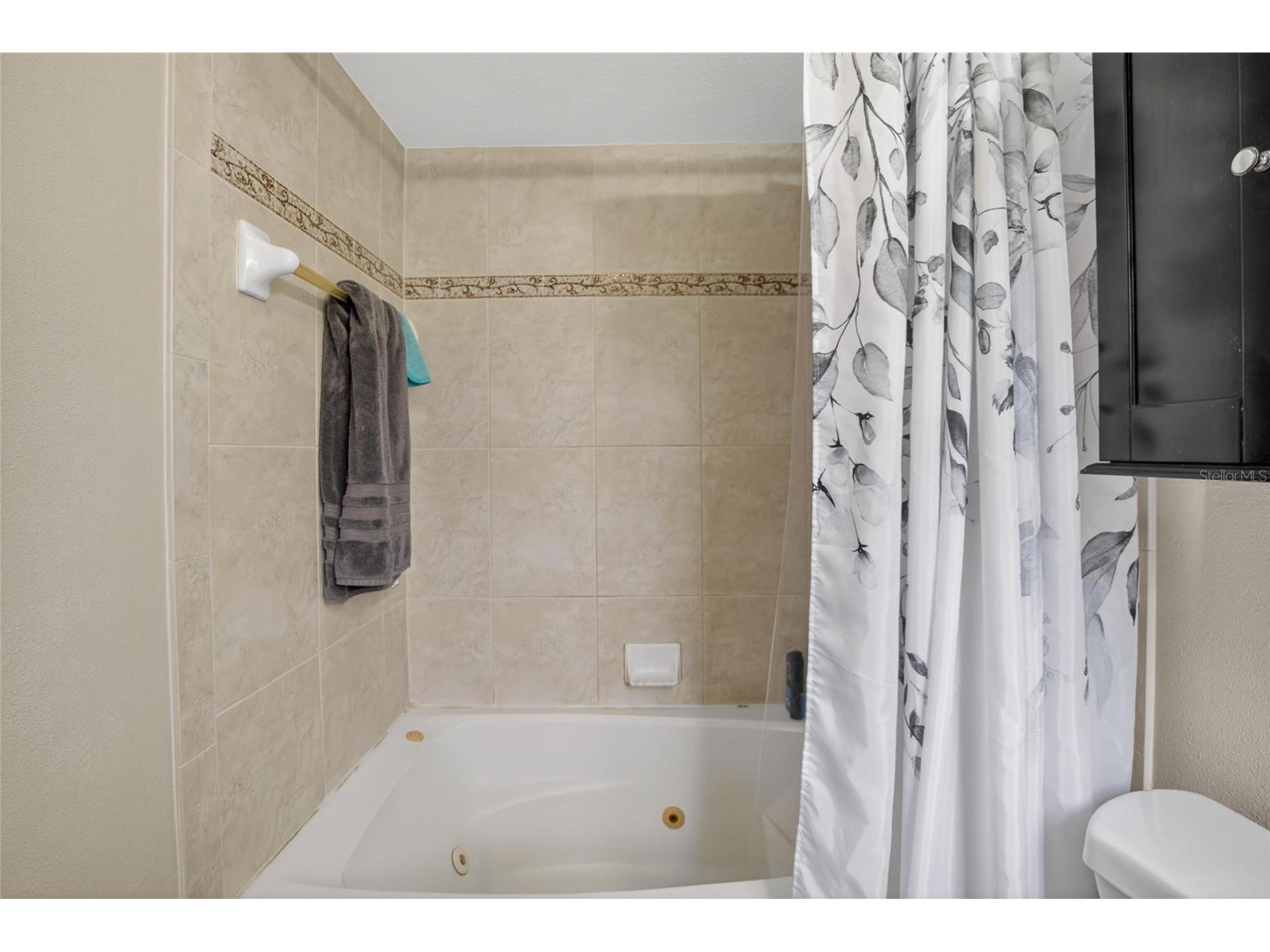 304 4th Avenue NW Ruskin FL 33570 TB8513357 image25