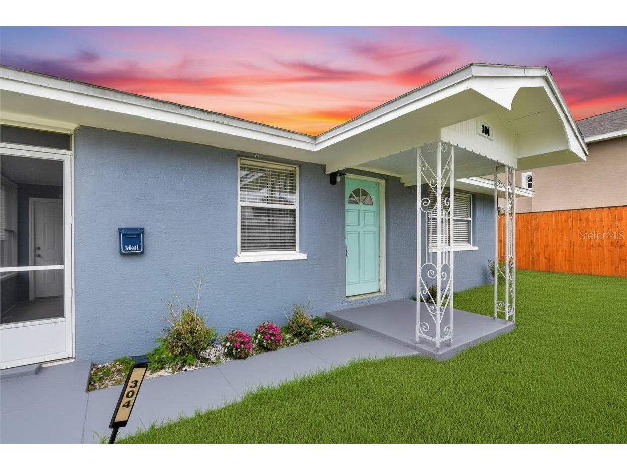 304 4th Avenue NW Ruskin FL 33570 TB8513357 image5