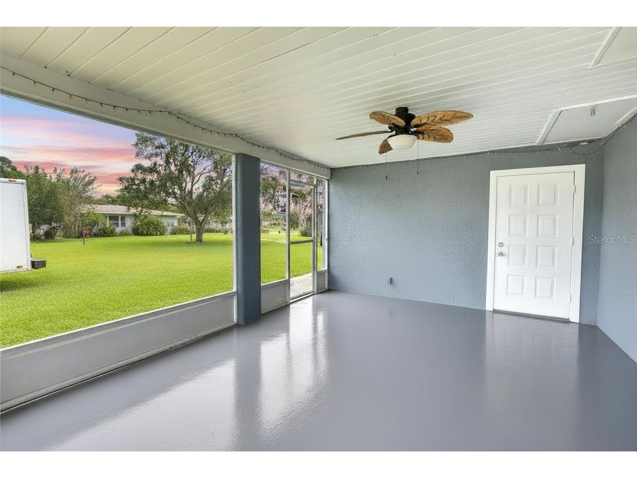 304 4th Avenue NW Ruskin FL 33570 TB8513357 image6