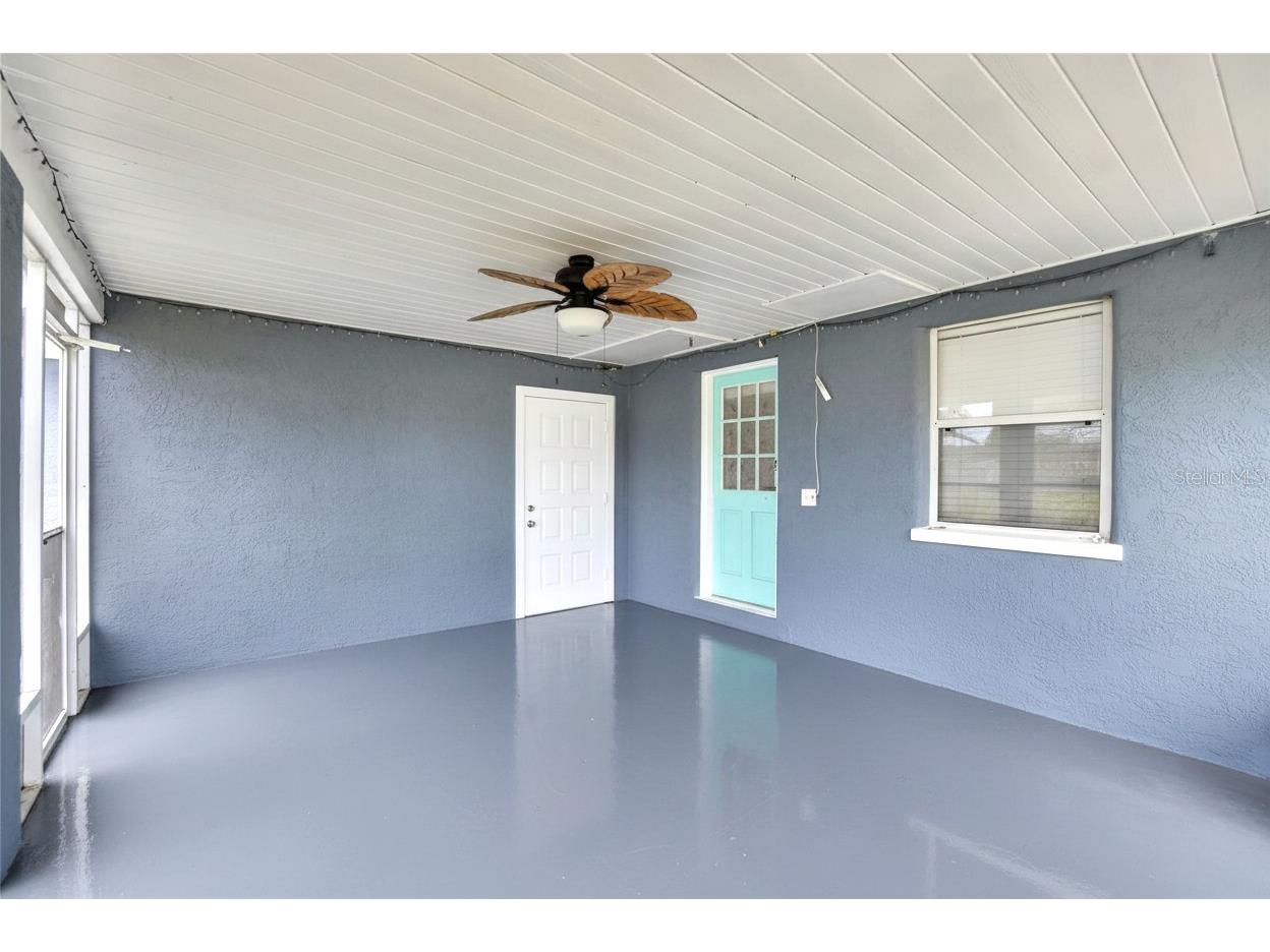 304 4th Avenue NW Ruskin FL 33570 TB8513357 image7