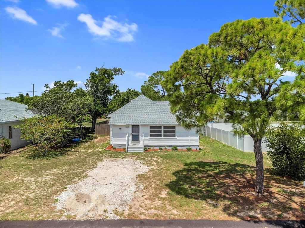 304 5th Street S Dundee FL 33838 P4930929 image1