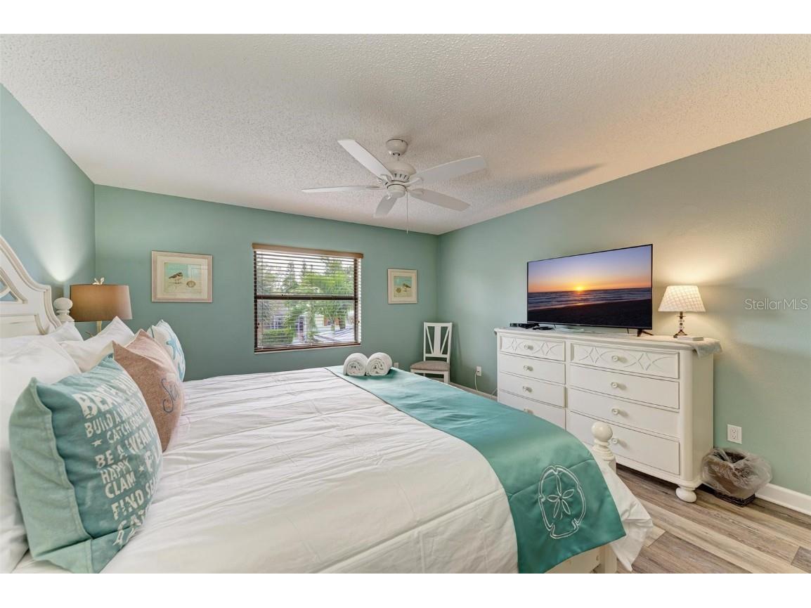 304 74th Street #B Holmes Beach FL 34217 A4659641 image19