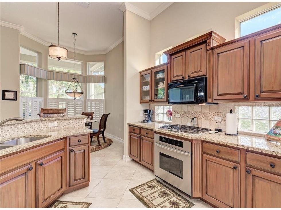 304 8th Avenue E Palmetto FL 34221 A4530189 image8