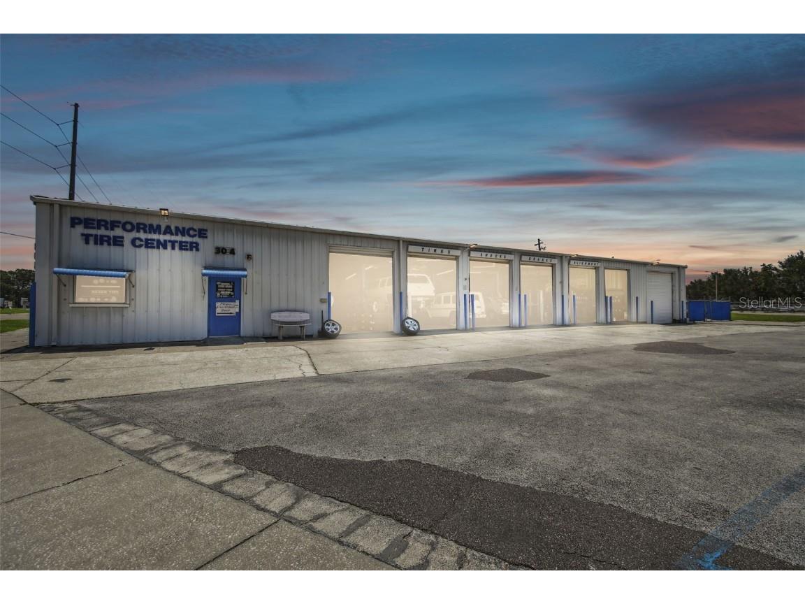 304 Avenue E SW Winter Haven FL 33880 P4926297 image2