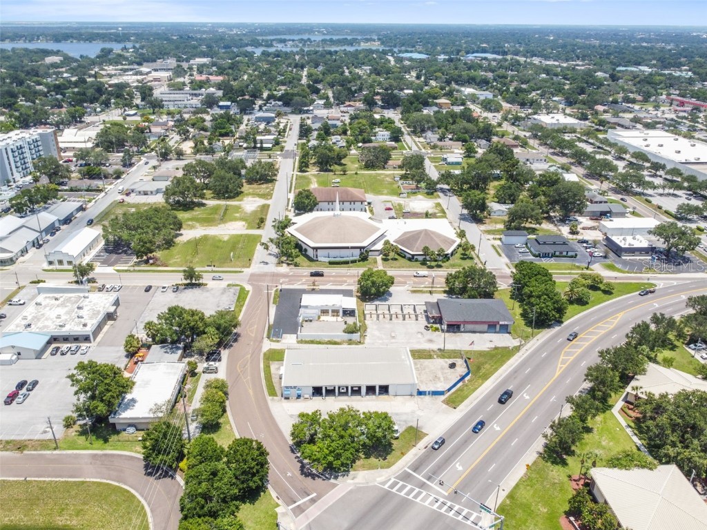 304 Avenue E SW Winter Haven FL 33880 P4926297 image47