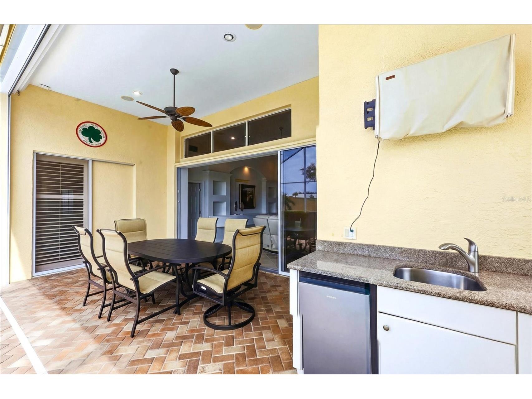 304 Bermuda Court #14 Venice FL 34293 N6142670 image11
