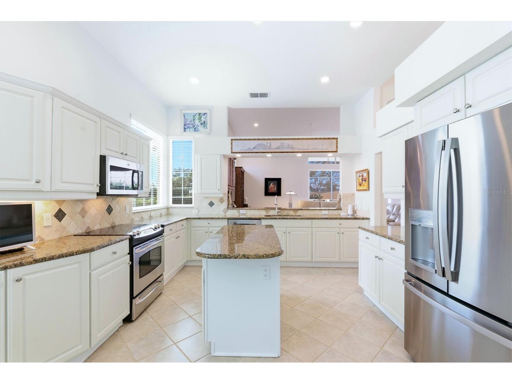 304 Bermuda Court #14 Venice FL 34293 N6142670 image18
