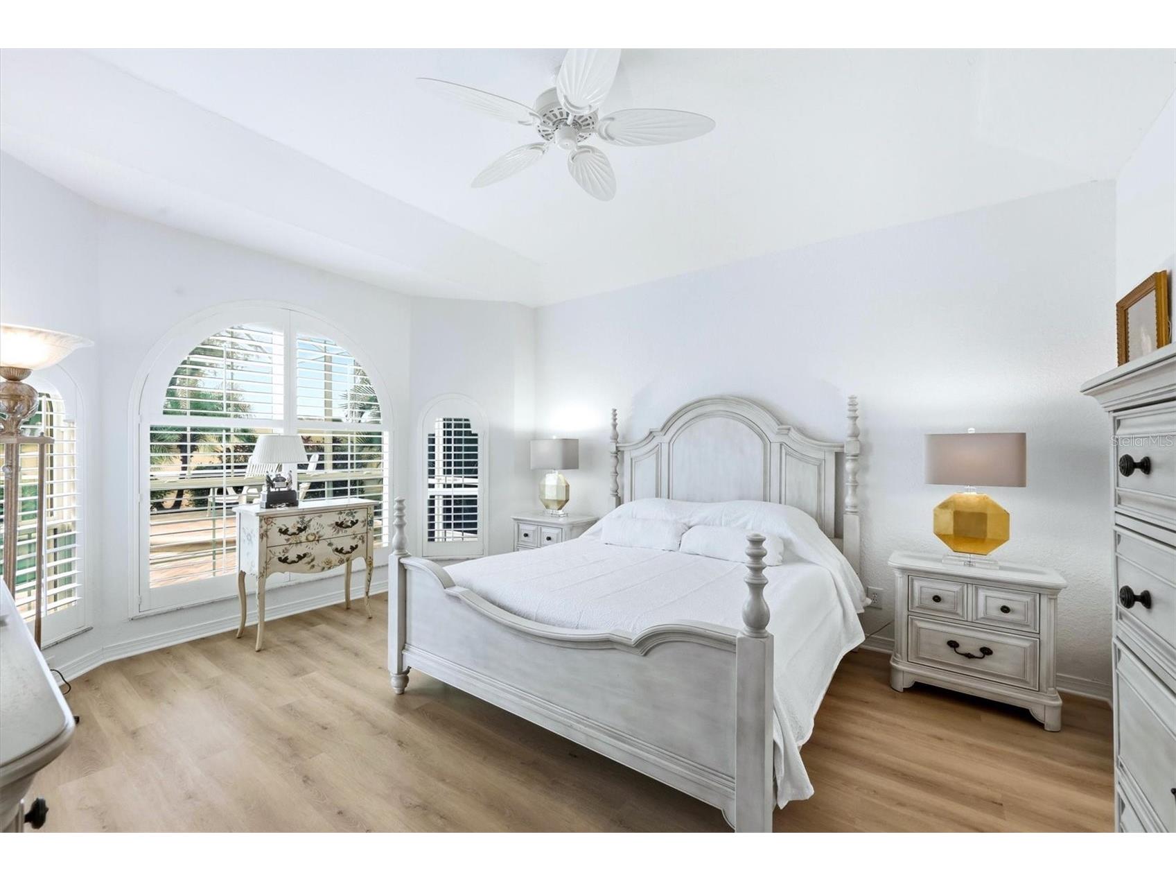 304 Bermuda Court #14 Venice FL 34293 N6142670 image22