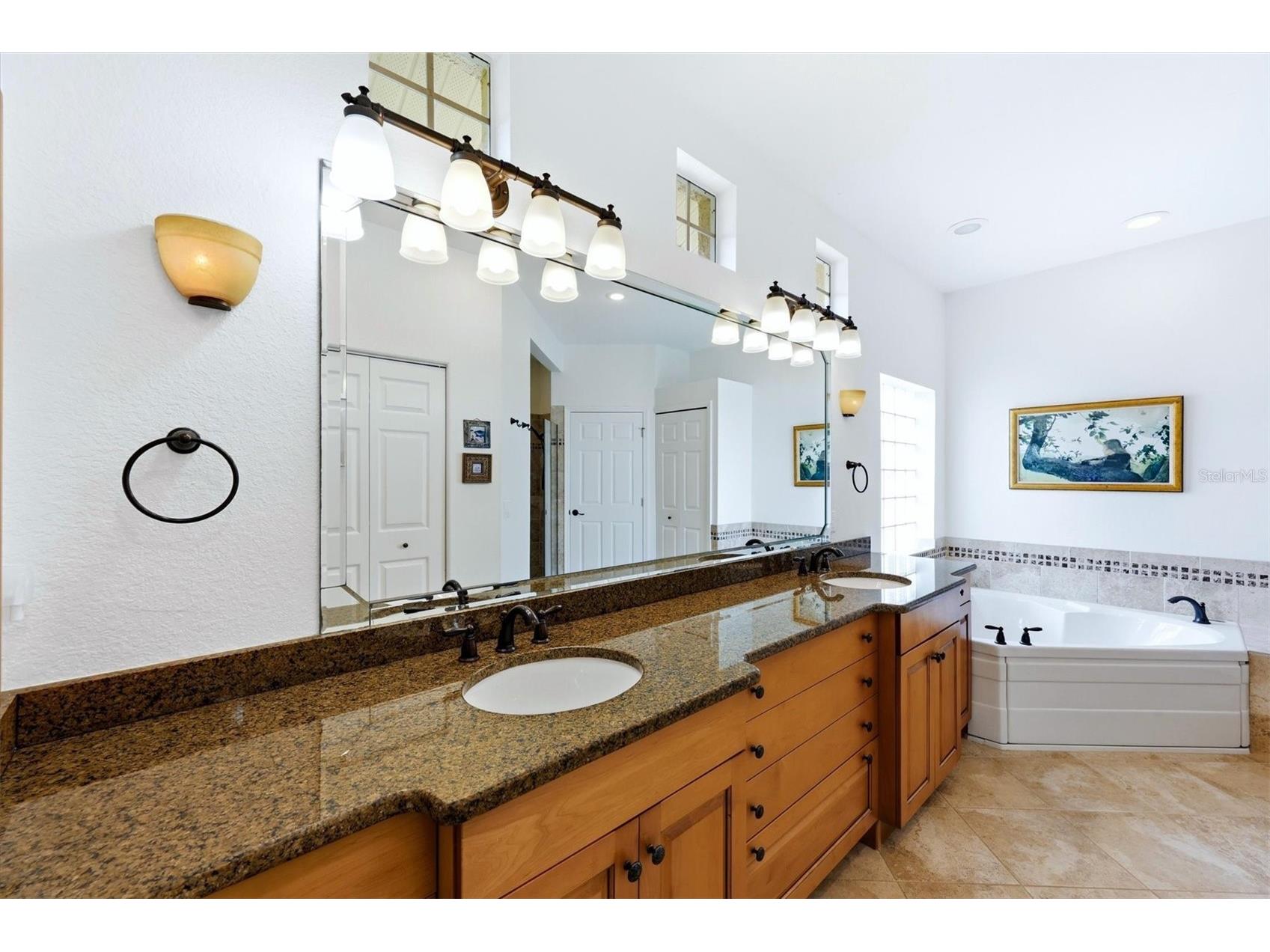 304 Bermuda Court #14 Venice FL 34293 N6142670 image24