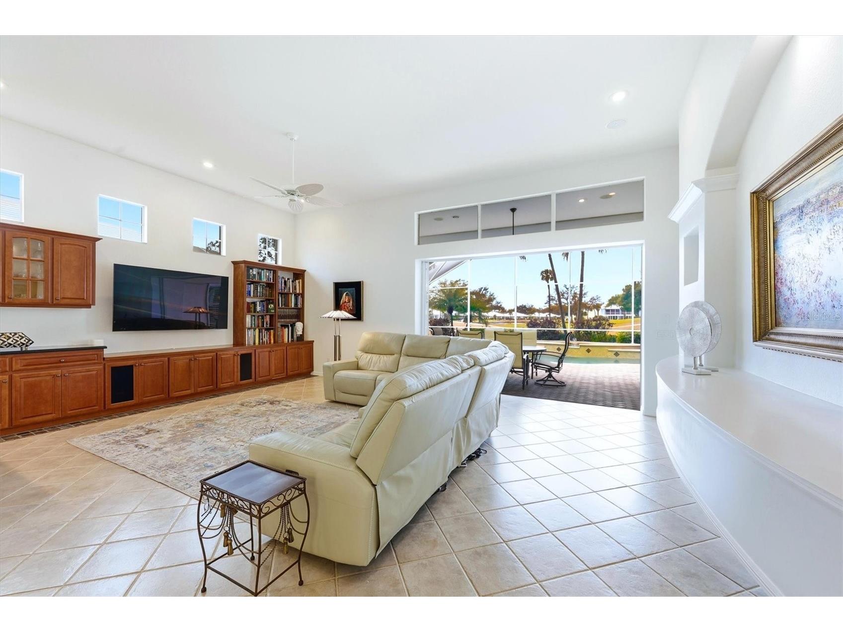 304 Bermuda Court #14 Venice FL 34293 N6142670 image7