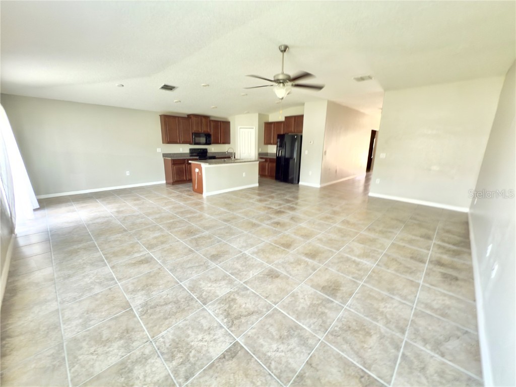 304 Cascade Bend Drive Ruskin FL 33570 TB8445390 image11