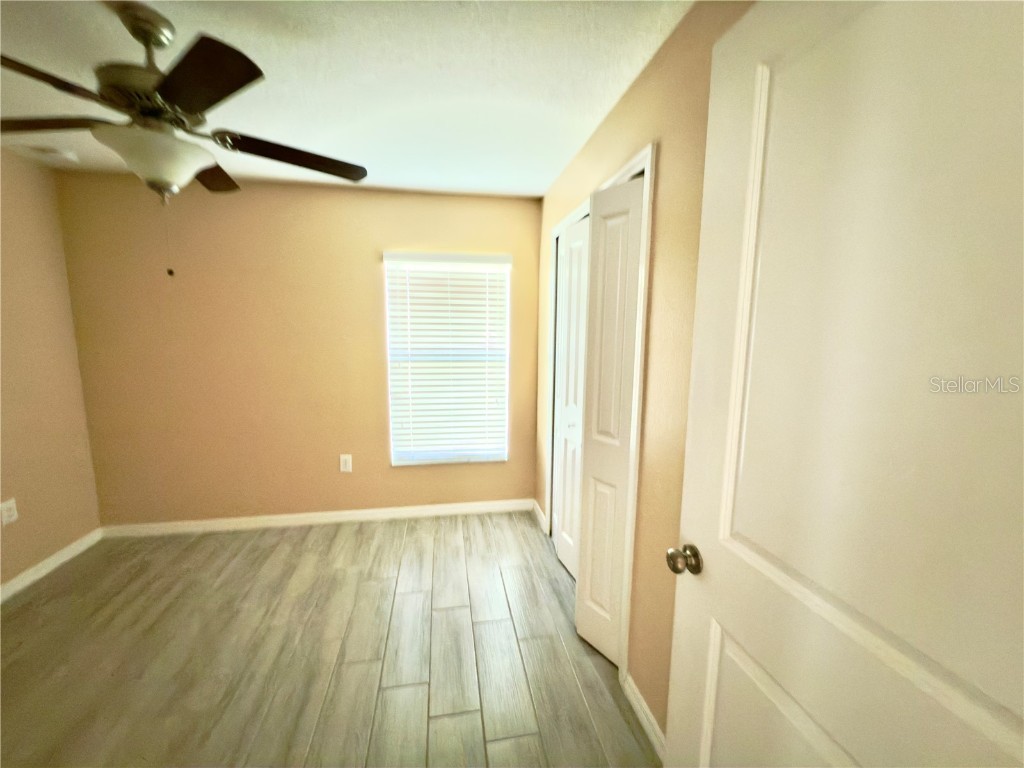 304 Cascade Bend Drive Ruskin FL 33570 TB8445390 image17