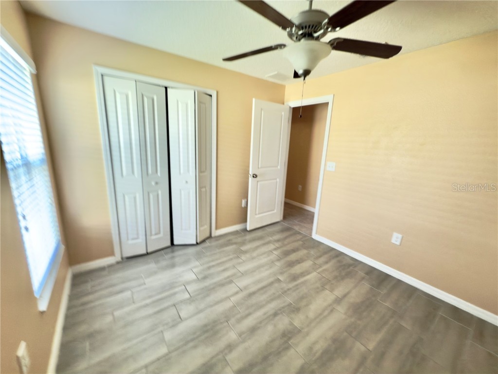 304 Cascade Bend Drive Ruskin FL 33570 TB8445390 image18