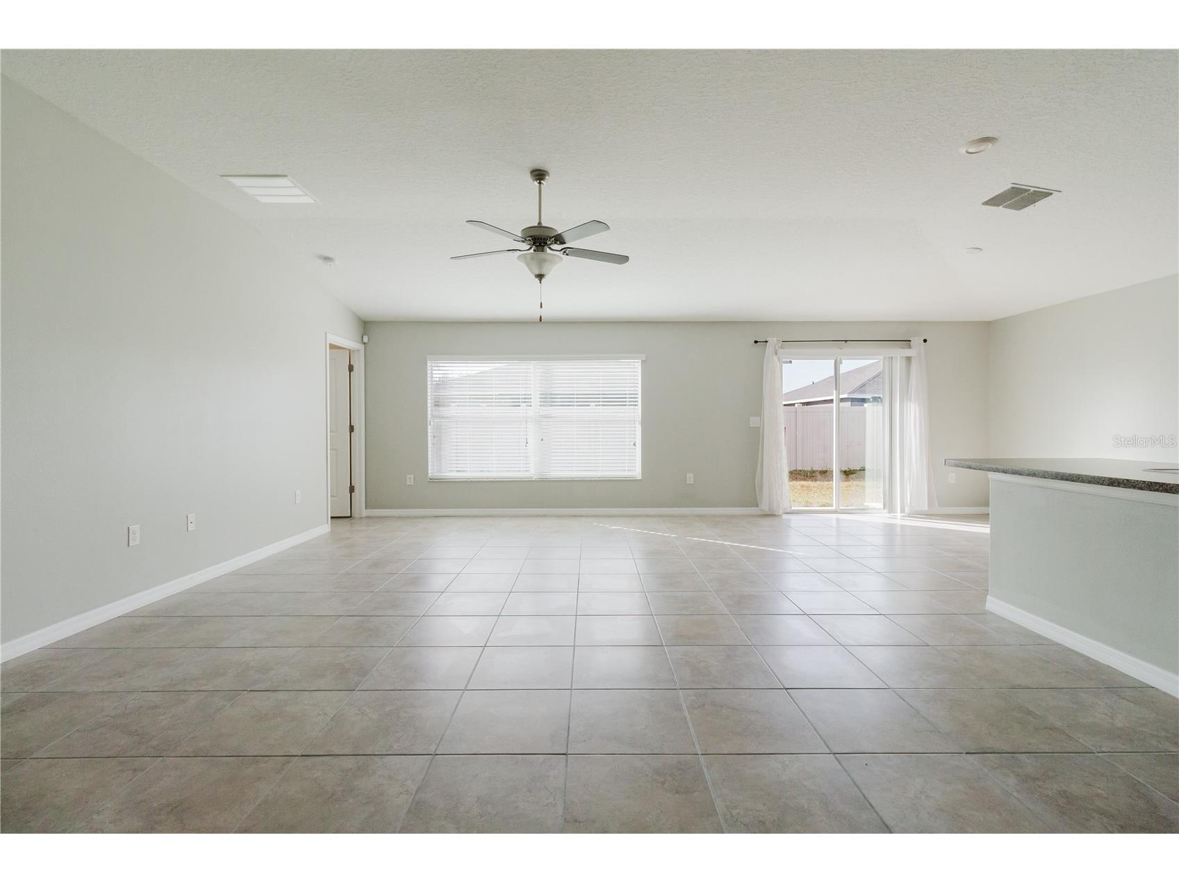 304 Cascade Bend Drive Ruskin FL 33570 TB8462184 image11