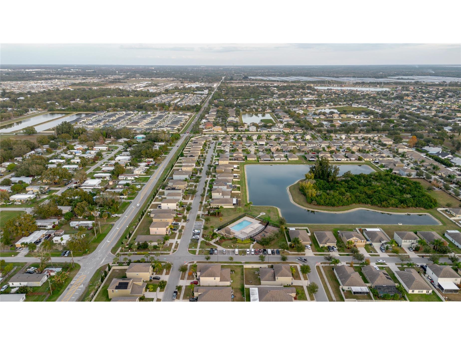 304 Cascade Bend Drive Ruskin FL 33570 TB8462184 image14