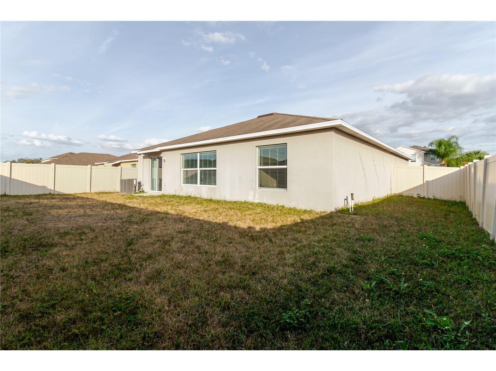 304 Cascade Bend Drive Ruskin FL 33570 TB8462184 image29