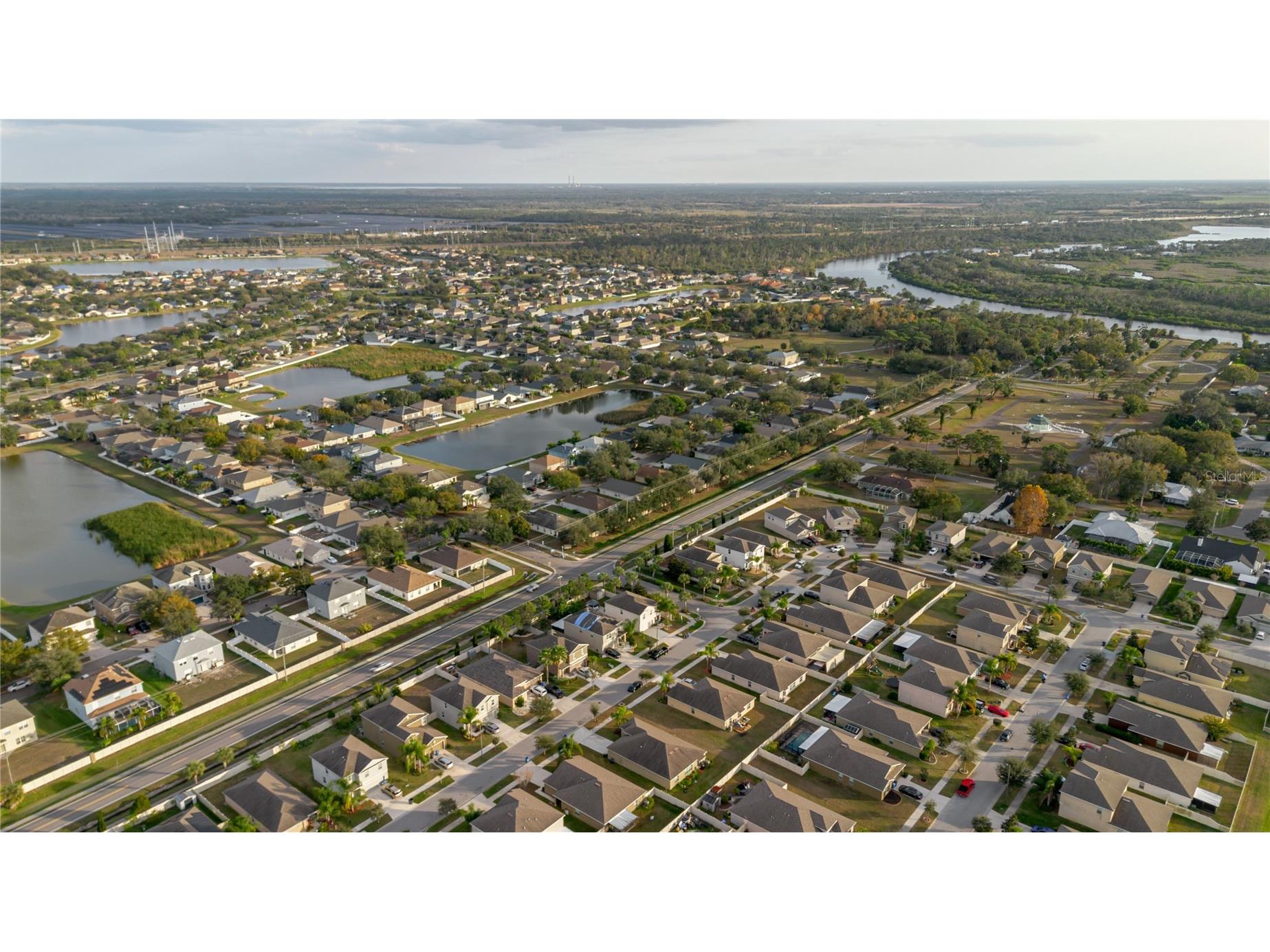 304 Cascade Bend Drive Ruskin FL 33570 TB8462184 image37