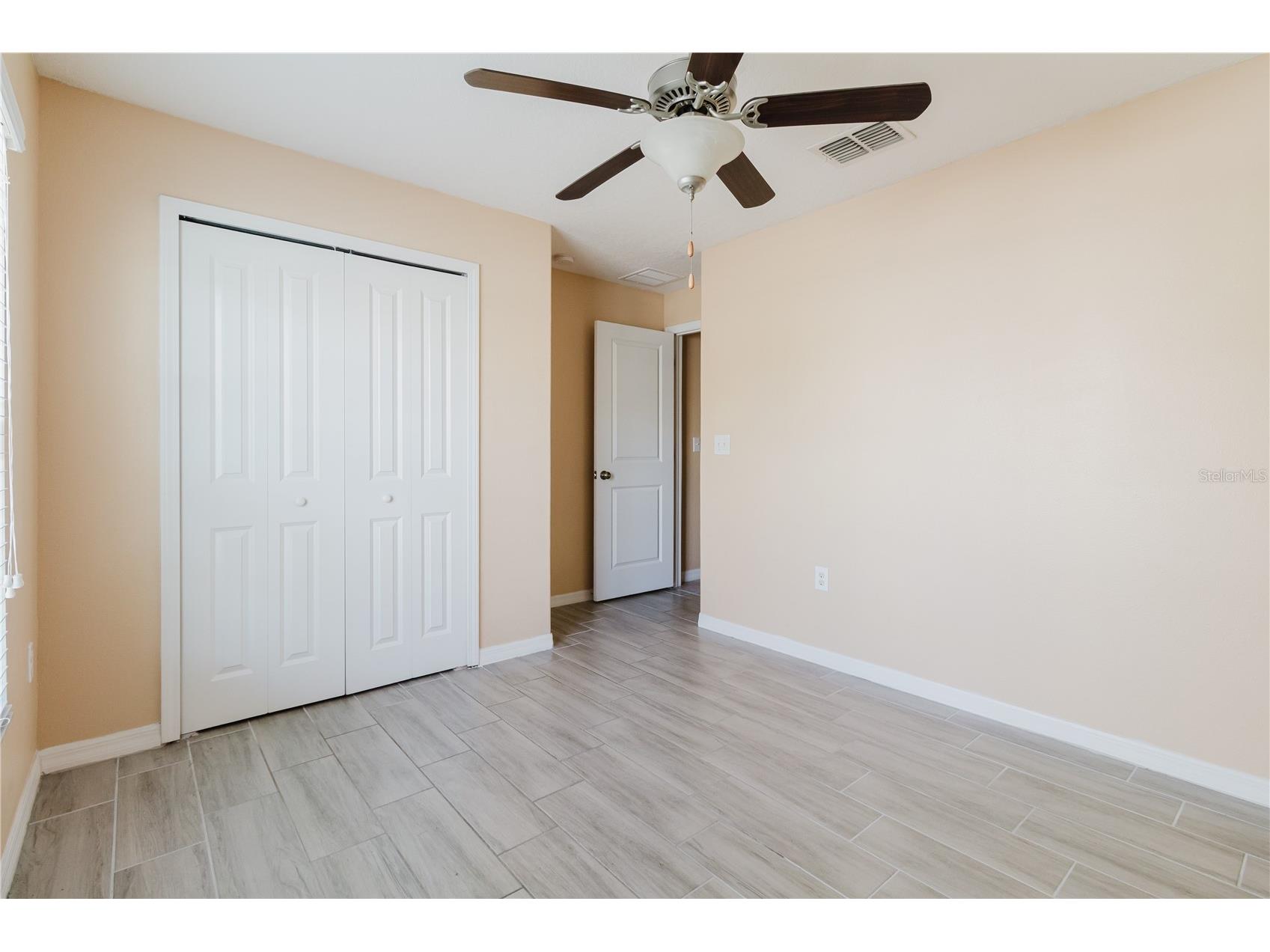 304 Cascade Bend Drive Ruskin FL 33570 TB8462184 image39