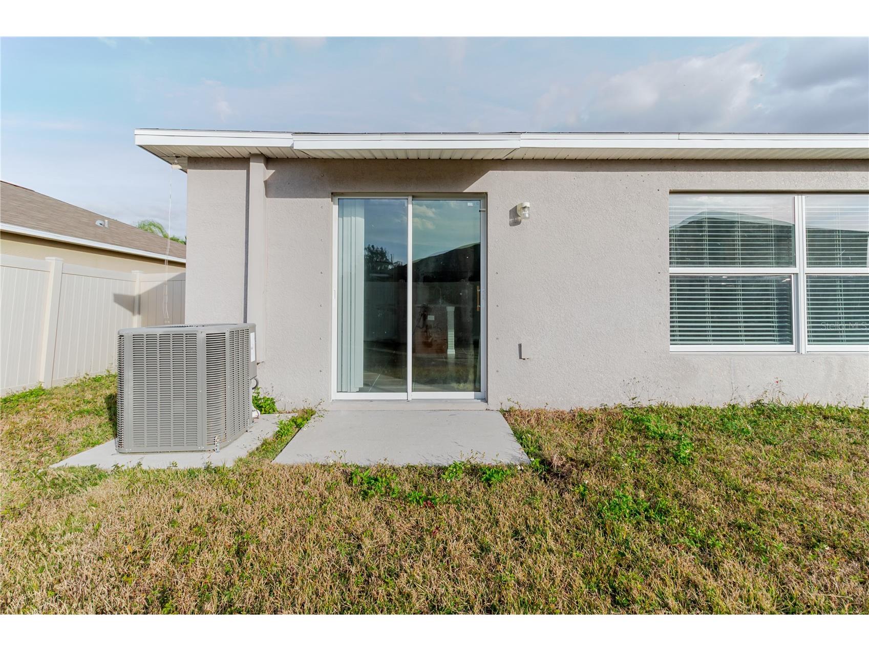 304 Cascade Bend Drive Ruskin FL 33570 TB8462184 image45