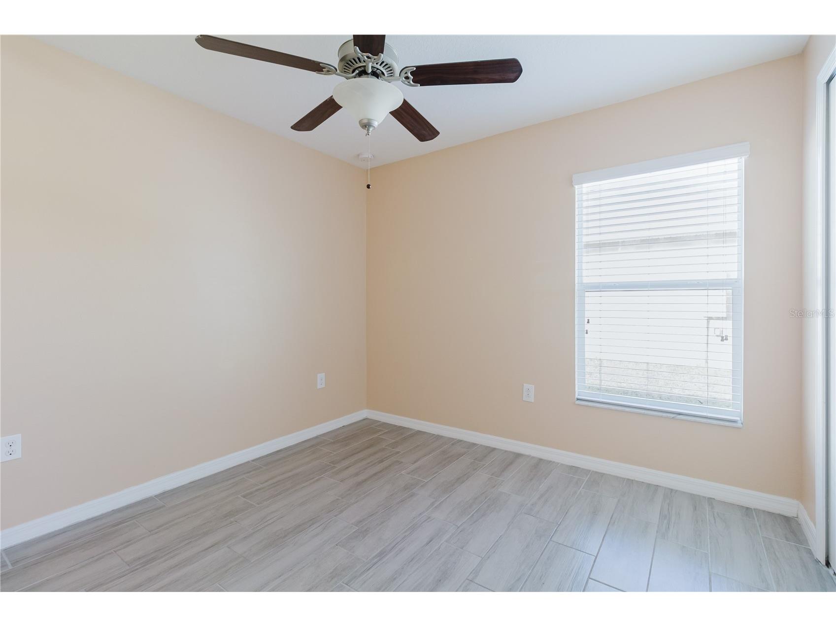 304 Cascade Bend Drive Ruskin FL 33570 TB8462184 image49