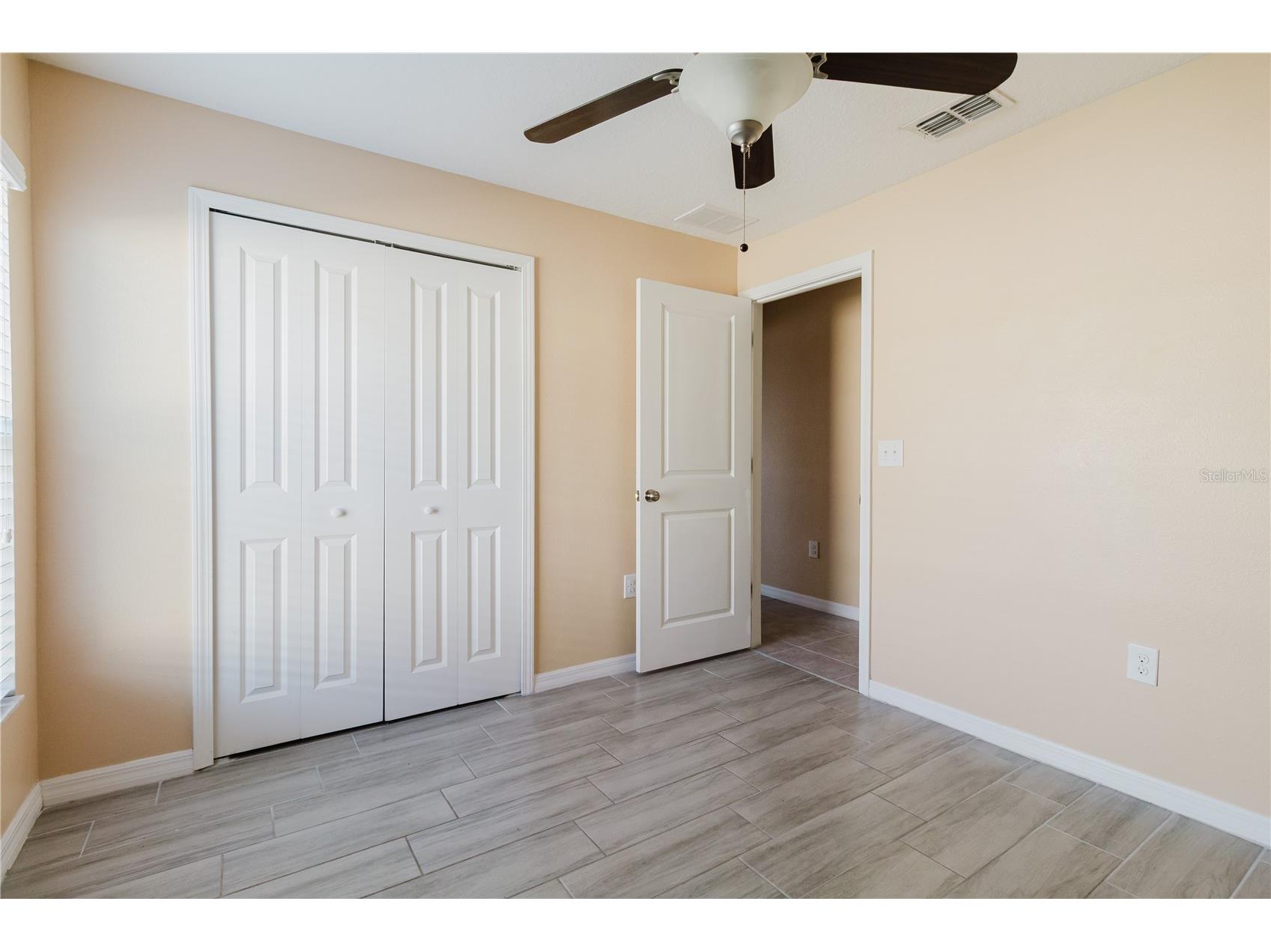 304 Cascade Bend Drive Ruskin FL 33570 TB8462184 image51