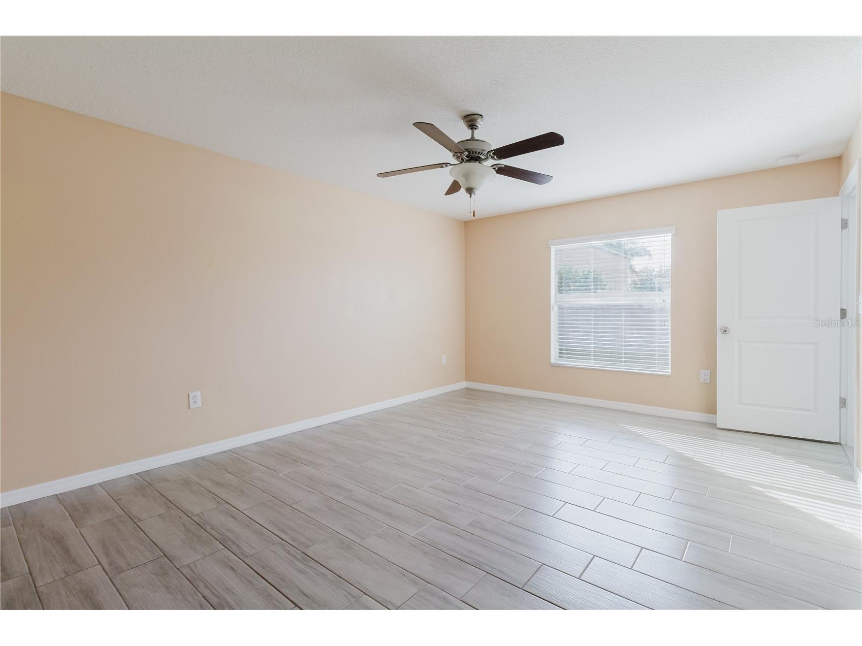 304 Cascade Bend Drive Ruskin FL 33570 TB8462184 image57