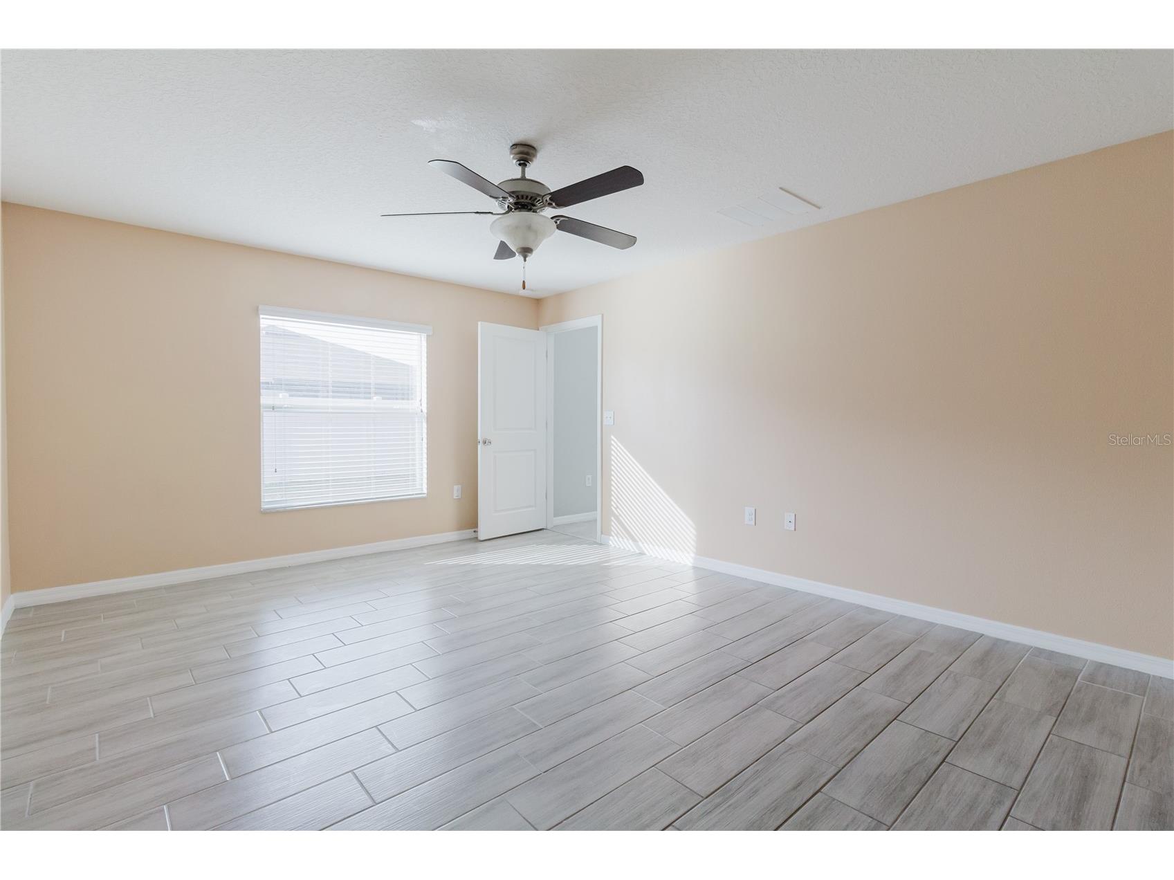 304 Cascade Bend Drive Ruskin FL 33570 TB8462184 image58