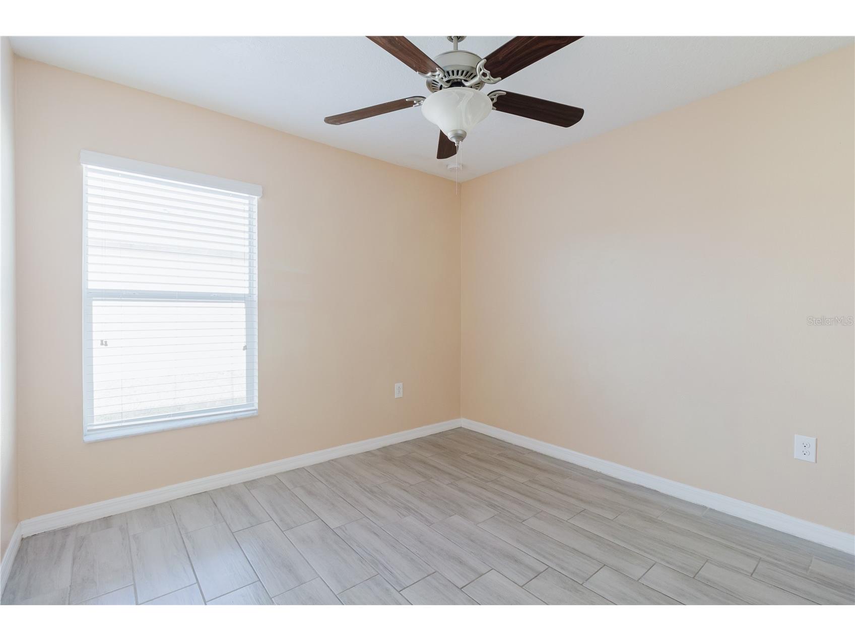 304 Cascade Bend Drive Ruskin FL 33570 TB8462184 image63