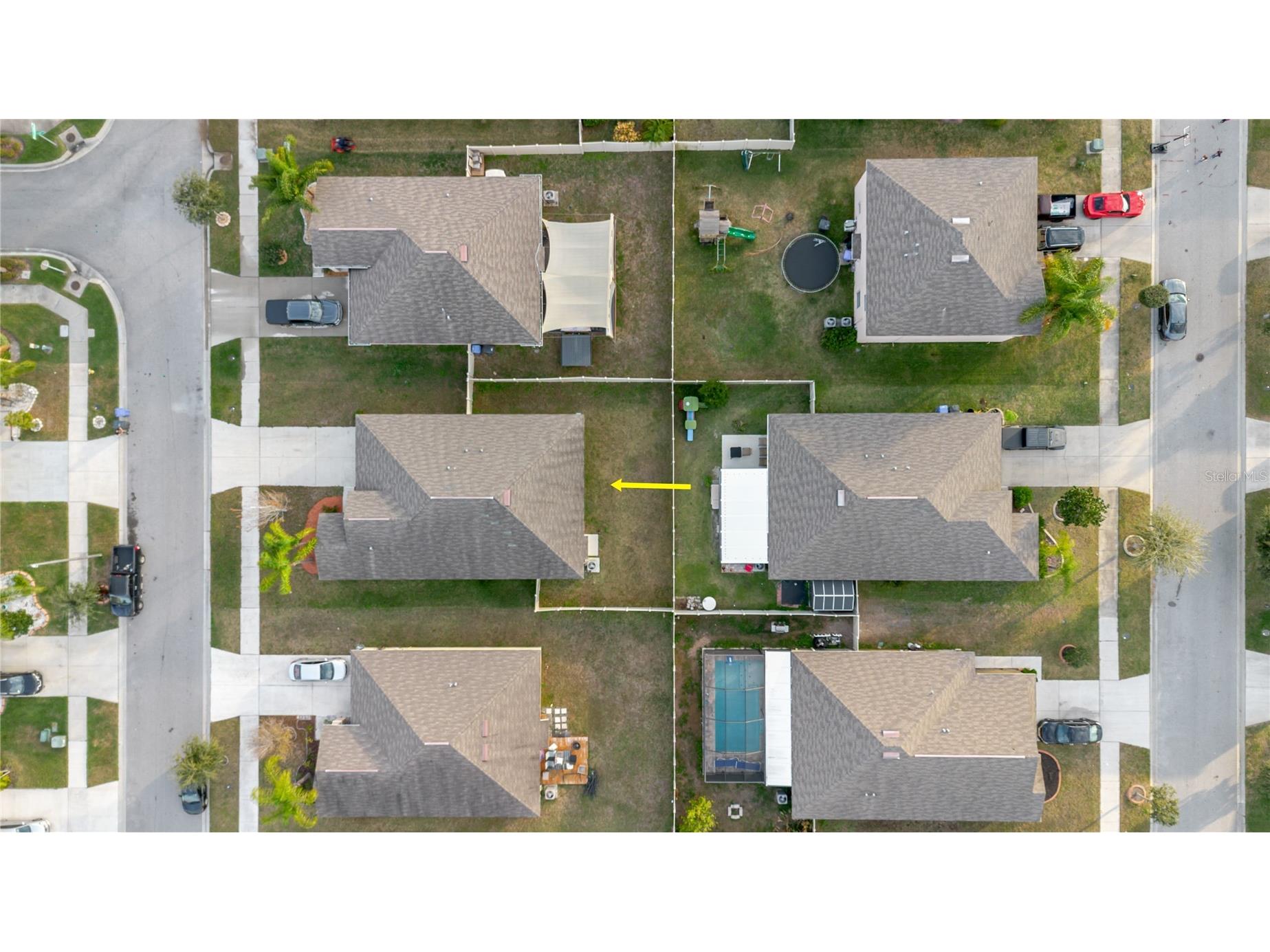 304 Cascade Bend Drive Ruskin FL 33570 TB8462184 image69