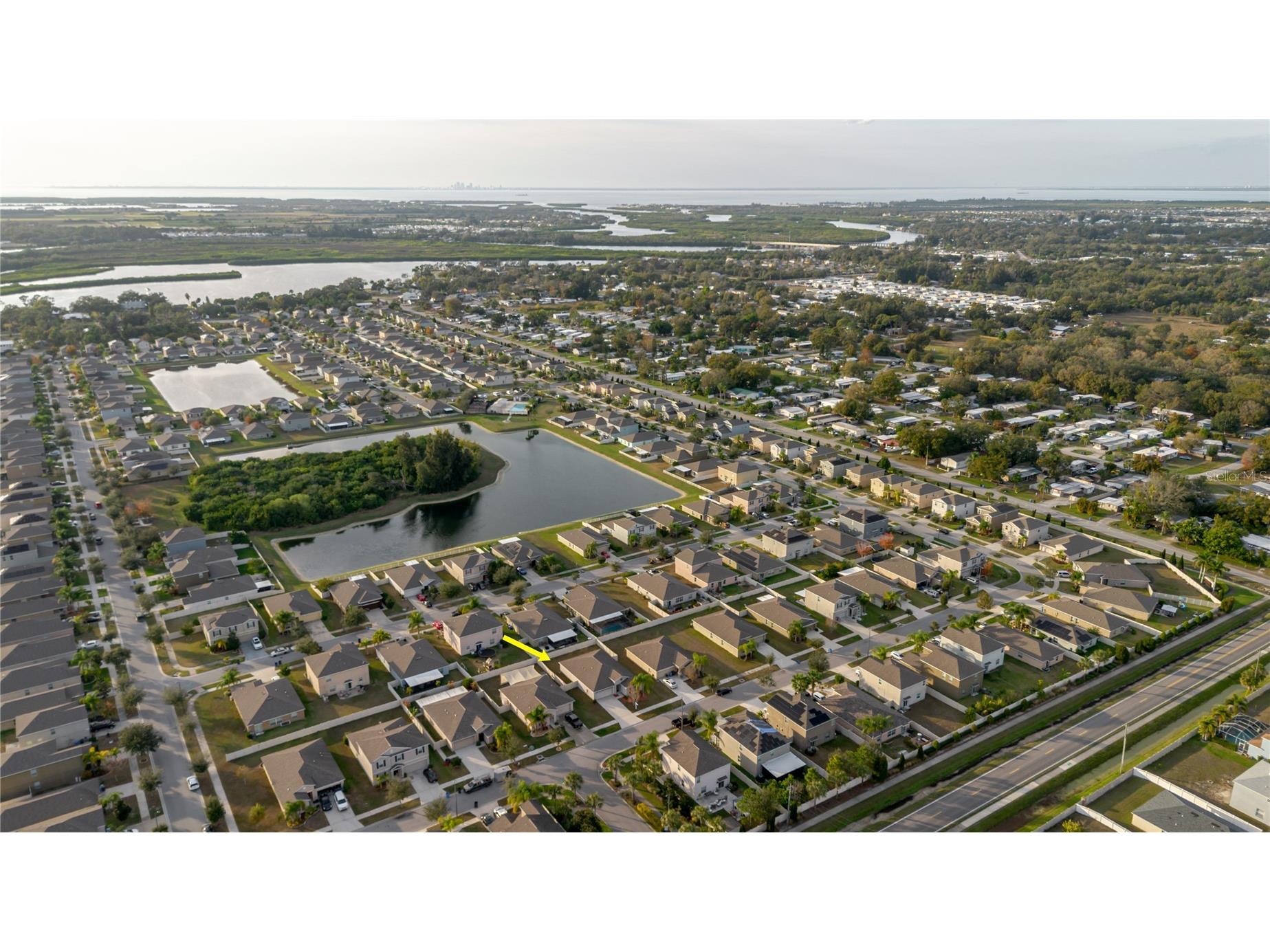 304 Cascade Bend Drive Ruskin FL 33570 TB8462184 image75