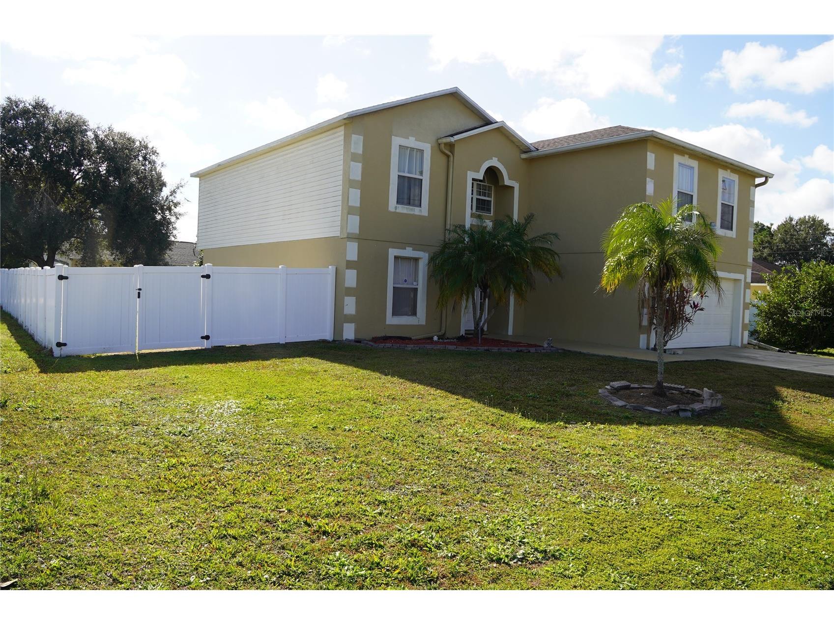 304 Cocoa Court Kissimmee FL 34758 S5140659 image2