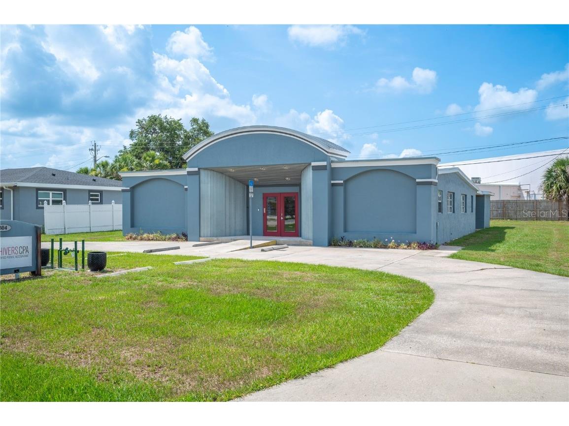 304 Doris Drive Lakeland FL 33813 P4935223 image2