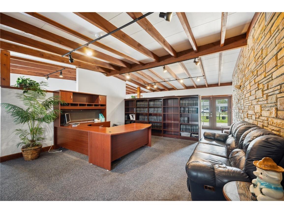 304 Doris Drive Lakeland FL 33813 P4935223 image3