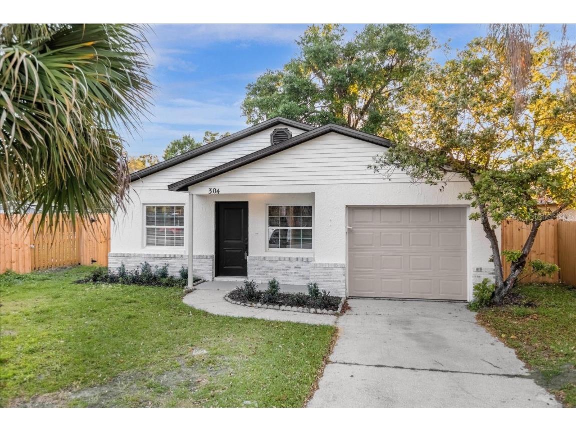 304 Dover Street Orlando FL 32811 O6178482 image1