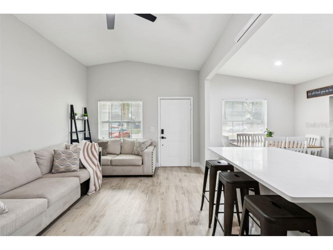 304 Dover Street Orlando FL 32811 O6278940 image6