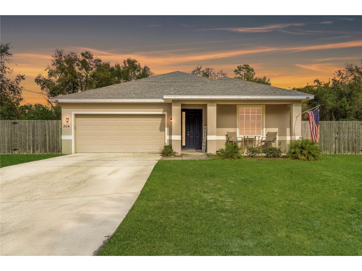 304 Gardenia Avenue Debary FL 32713 V4940496 image1